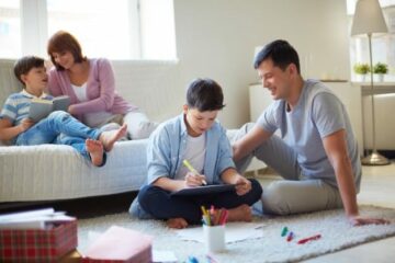 Jocuri pentru copii in casa impreuna cu parintii