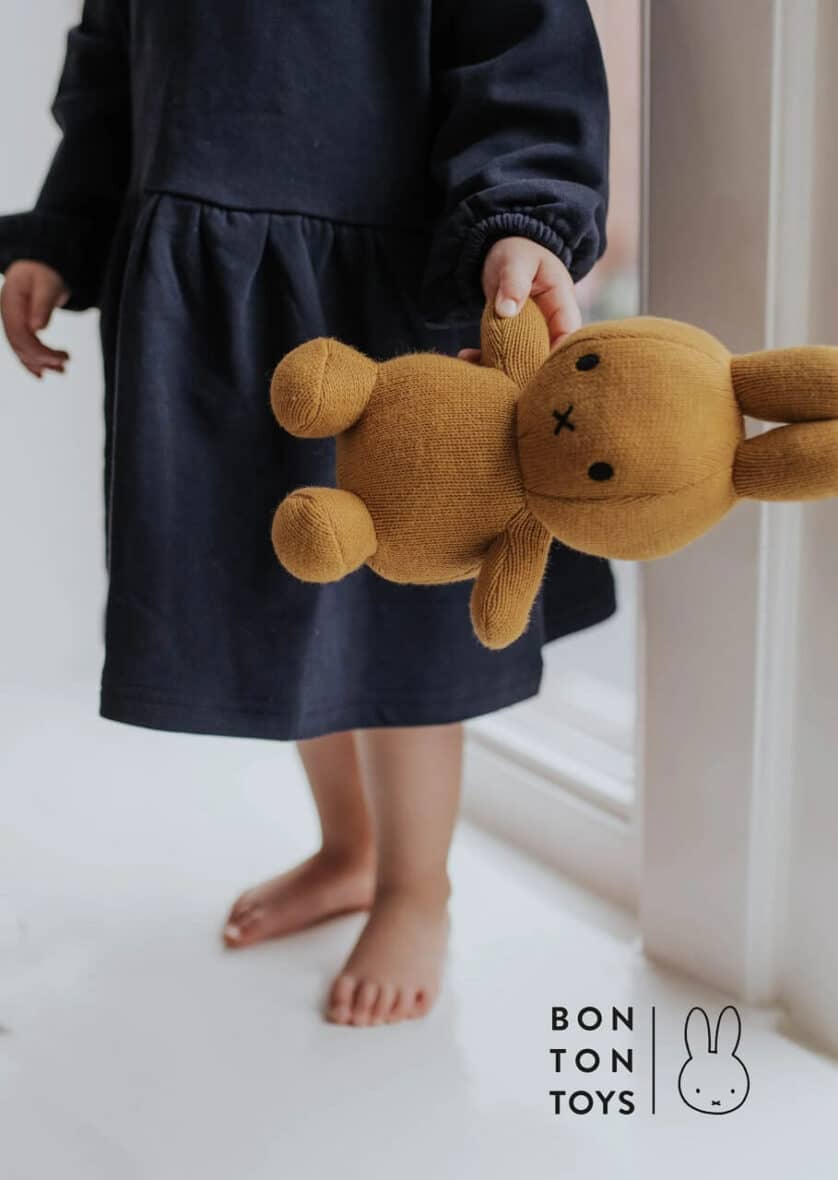 Jucărie de Pluș, Miffy Iepuraș în șezut, Fudge, Bon Ton Toys copil